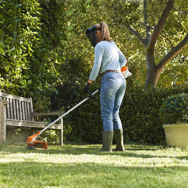 STIHL FSA 60 R Cordless Grass Trimmer (Shell Only) image 2