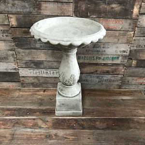 London Ornaments Canterbury Bird Bath image 0