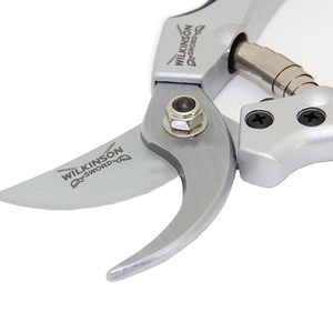 Wilkinson Sword Deluxe Bypass Pruners image 2