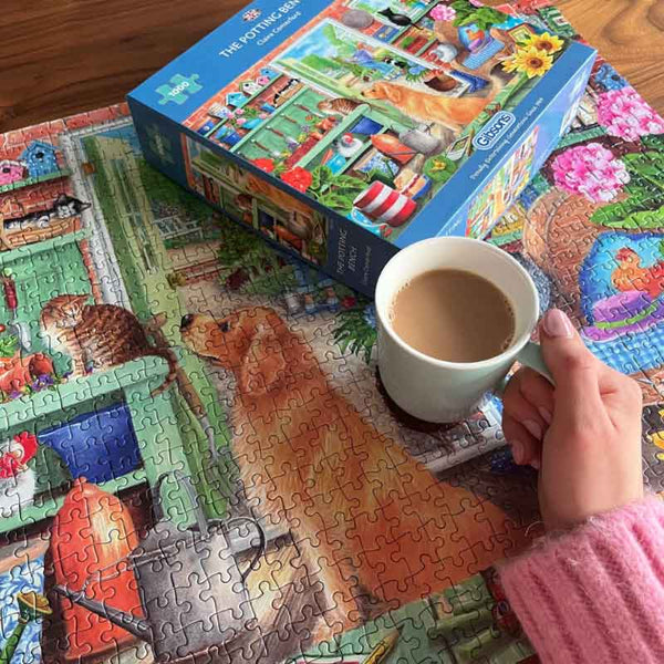 Gibsons The Potting Bench 1000 Piece Jigsaw Puzzle image 3