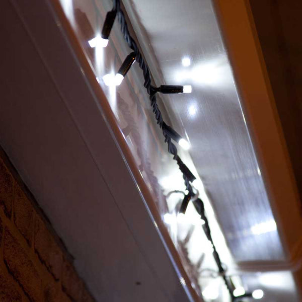SnowTime 100 Connectable LED Twinkling Lights - Ice White image 3