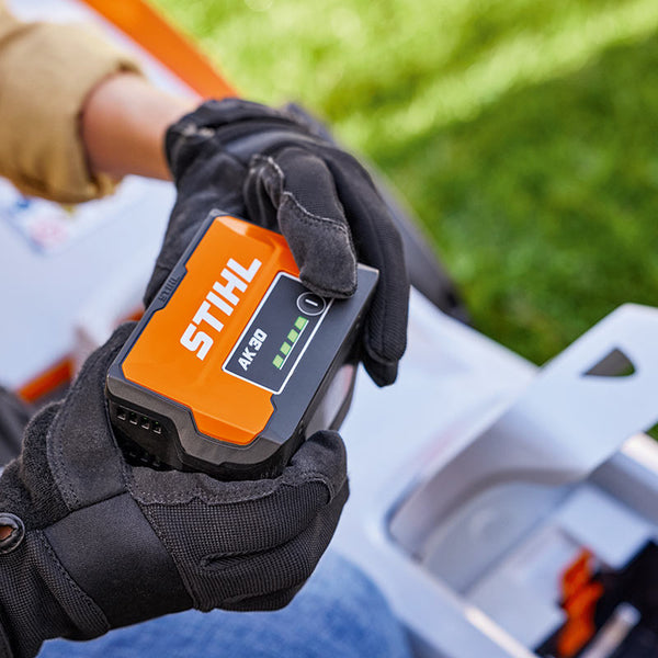 STIHL RMA 239 C Cordless Lawn Mower image 4