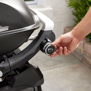 Weber Q 2200N Gas Barbecue with Side Tables & Compact Stand image 2