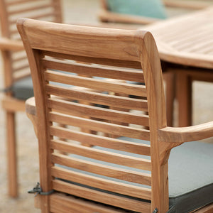 Bramblecrest Richmond 8 Seat Wooden Dining Set with Extending Oval Table, Parasol & Base image 3