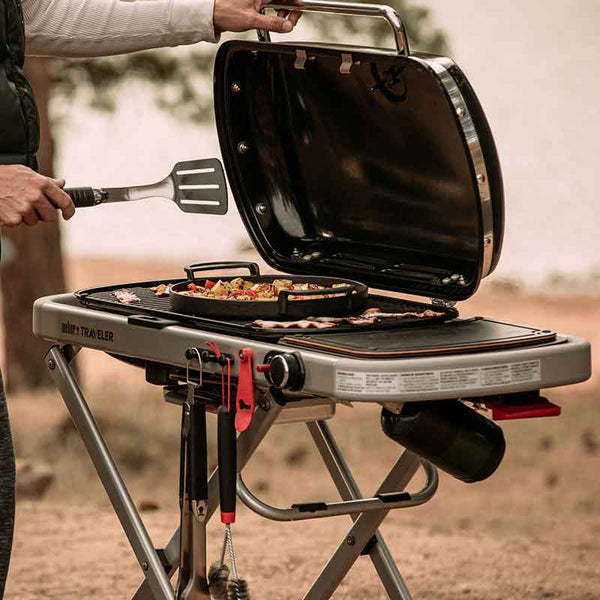 Weber Traveler Gas Barbecue image 4