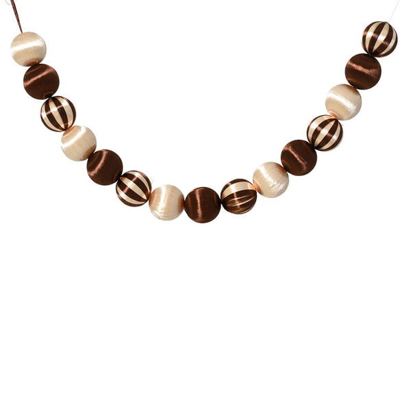 Decoris Silk Shimmer Ball Garland