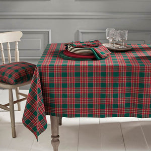 Walton & Co Festive Tartan Napkins (Pack of 4) image 1
