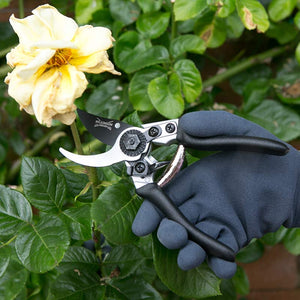 Wilkinson Sword Ultralight Bypass Pruner image 3