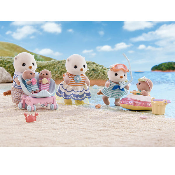 Sylvanian Families 'Sea Otter Family' image 4