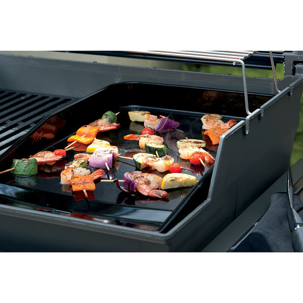Weber Spirit E-425 Gas Barbecue with Plancha image 2