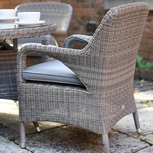 Supremo Verona 4-Seat Dining Set with 120cm Round Table, 2.5m Parasol & Base image 5