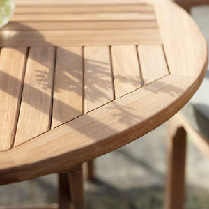 Bramblecrest Richmond 4 Seat Wooden Dining Set with Round Table, 2.5m Parasol & Base image 3