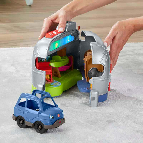 Fisher-Price Little People Light-Up Learning Camper Toddler Playset, Multilanguage Version image 2