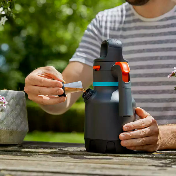 GARDENA Pressure Sprayer (1.25 litres) image 2
