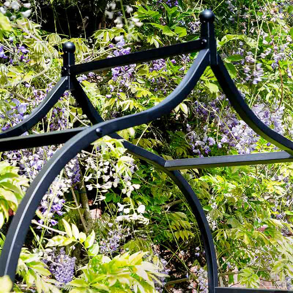 Tom Chambers Baroque Garden Arch, Black image 1
