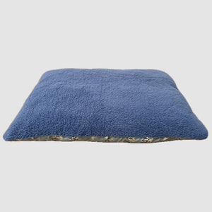 Snug & Cosy Farmyard Dog Lounger Blue image 3
