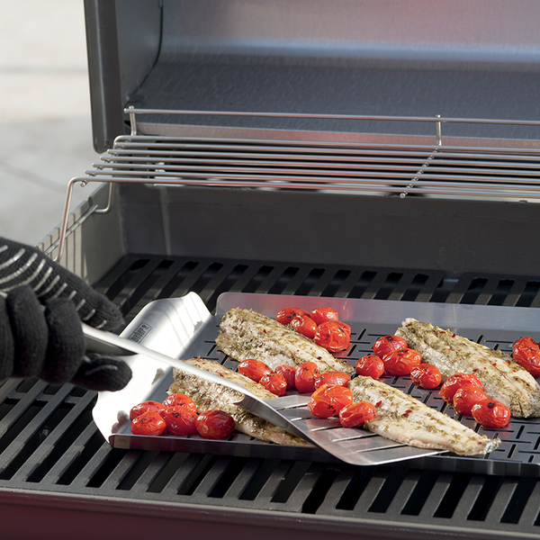 Weber Deluxe Rectangular Grilling Pan image 0