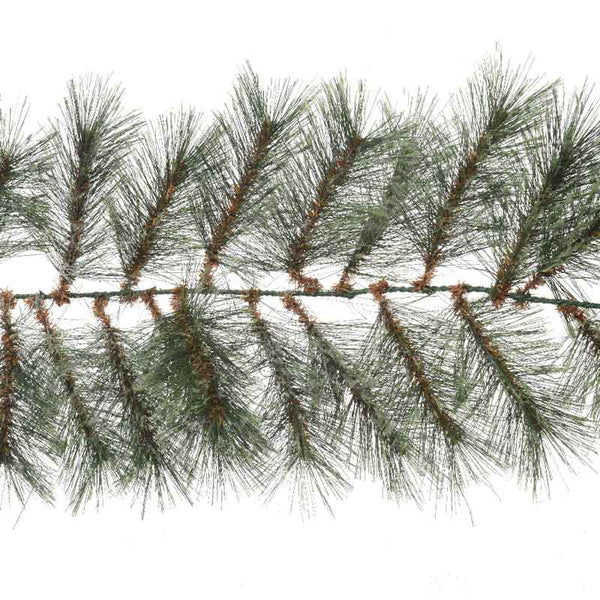 Everlands Cashmere Garland image 3