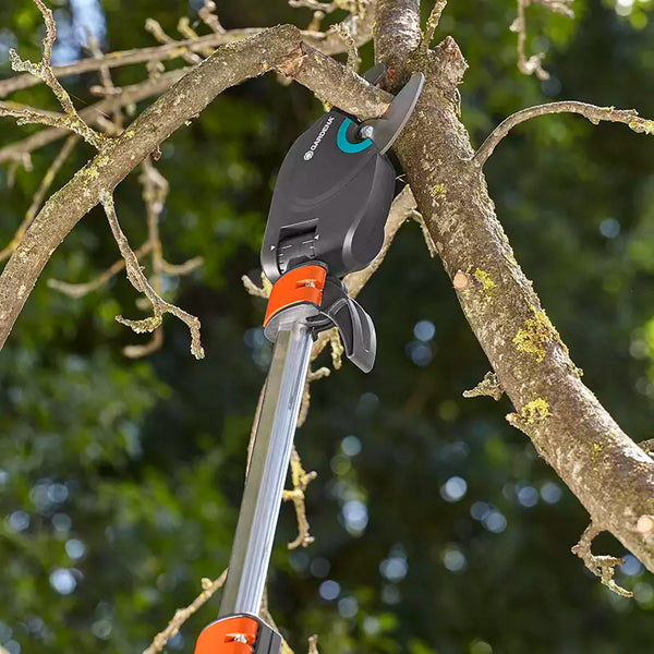 GARDENA Tree and Pruning Lopper Telescopic StarCut 410 plus image 2