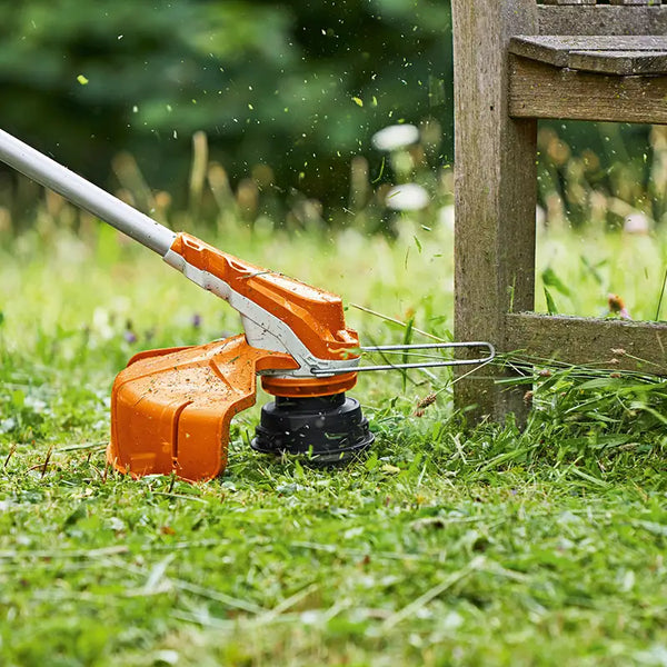 STIHL FSA 86 R Cordless Grass Trimmer image 1