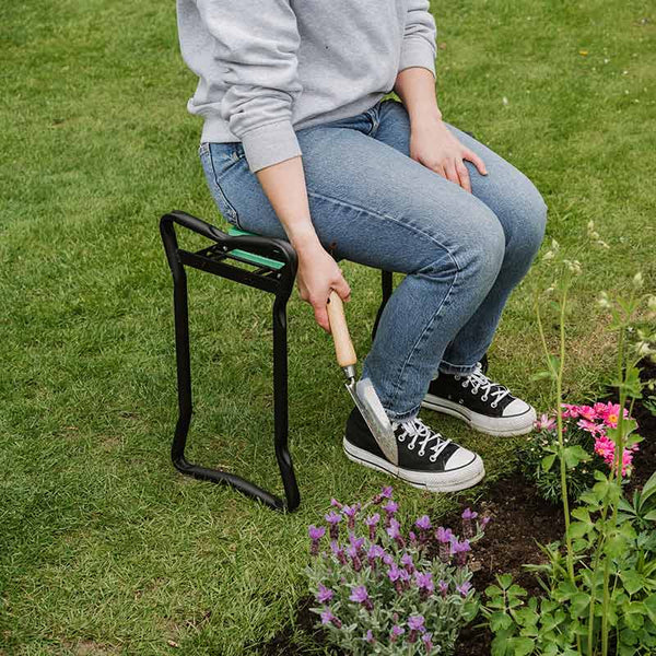 Gardman Foldaway Garden Kneeler Seat