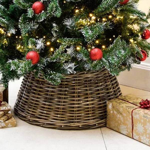 Ivyline Premium Wicker Tree Skirt