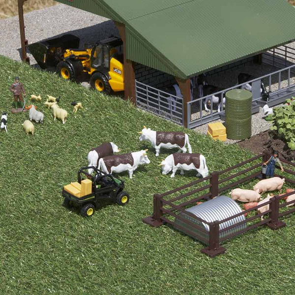 John Deere Gator Rsx860i Lifestyle Model Scene