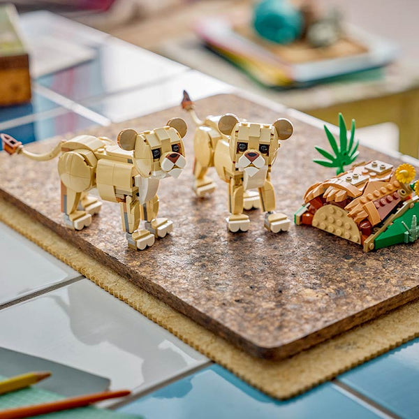 Lego Creator 3 In 1 Majestic Lion 31386 Lifestyle Cubs on Display