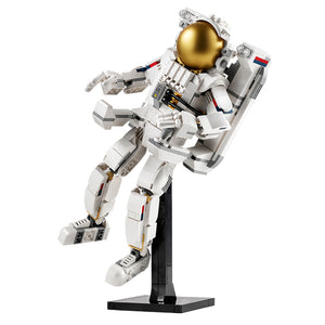 LEGO® Creator 3 in 1 Space Astronaut (31152) Product Astronaut on Stand