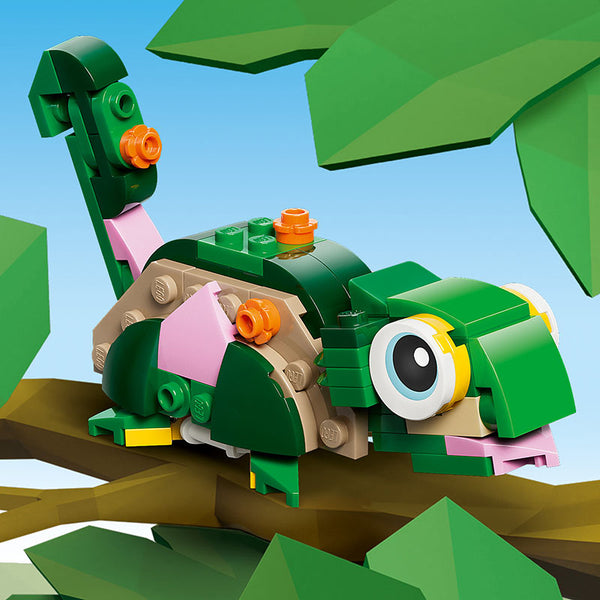 Lego Creator 3 In 1 Turtle with a Water Lily Flower 31377 Feature Chameleon Lizard