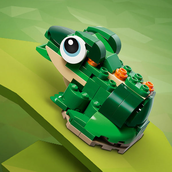 Lego Creator 3 In 1 Turtle with a Water Lily Flower 31377 Feature Frog
