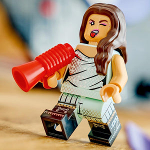 Lego Editions Olivia Rodrigos Vinyl 43028 Olivia Rodrigo Minifigure