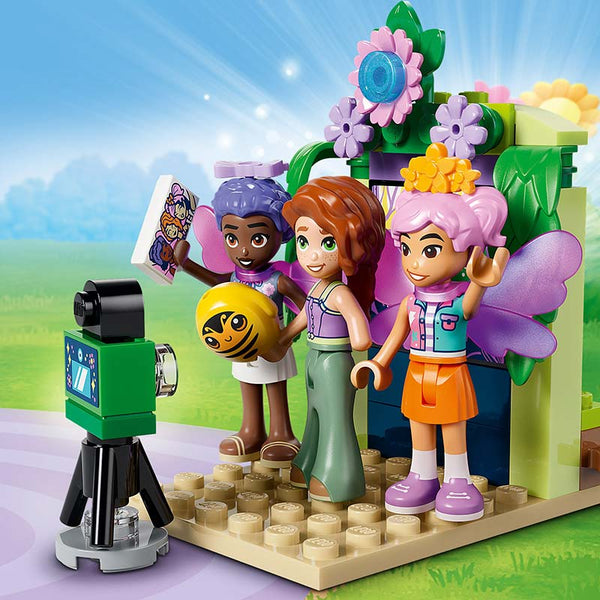 Lego Friends Spinning Flower & Fairy Teacup Ride 42702 Feature Photo Booth