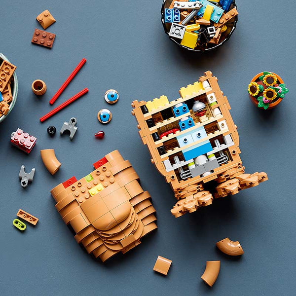 Lego Ideas E.T. The Extra-Terrestrial 21370 Lifestyle of Build