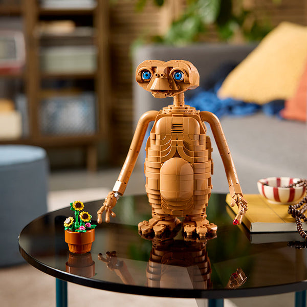 Lego Ideas E.T. The Extra-Terrestrial 21370 Lifestyle Product on Display