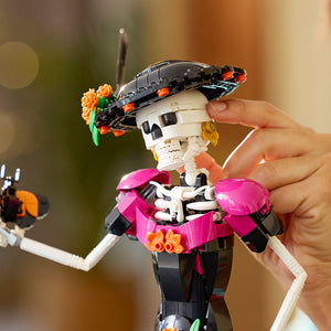 Lego Ideas La Catrina 21372 Lifestyle of Posable Head