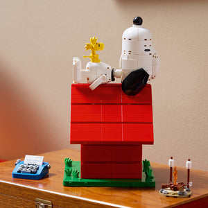 Lego Ideas Peanuts Snoopy's Doghouse 21368 Lifestyle on Display 2