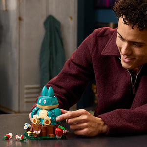 Lego Pokemon Munchlax 72150 Lifestyle with Man