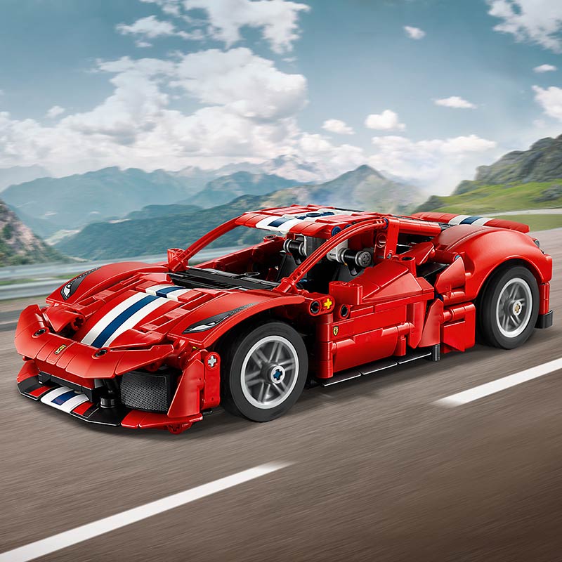 Lego Technic Ferrari 488 Pista Car 42235 Box and Product