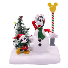 Mickey & Goofy Snowman Scenery