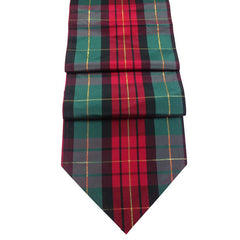Peggy Wilkins Glencoe Table Runner