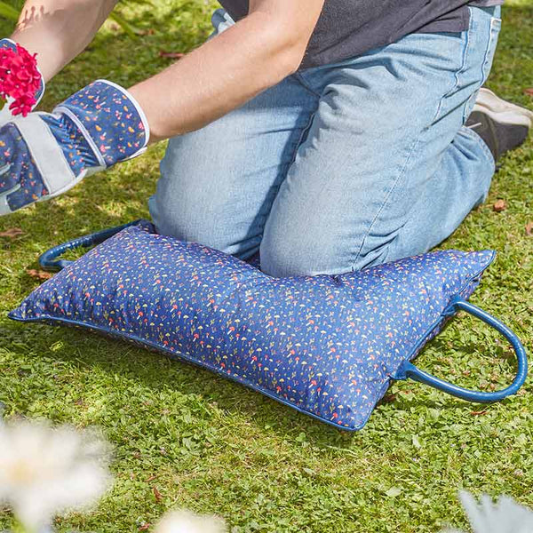 Smart Garden Mushroom Kneeler Pillow