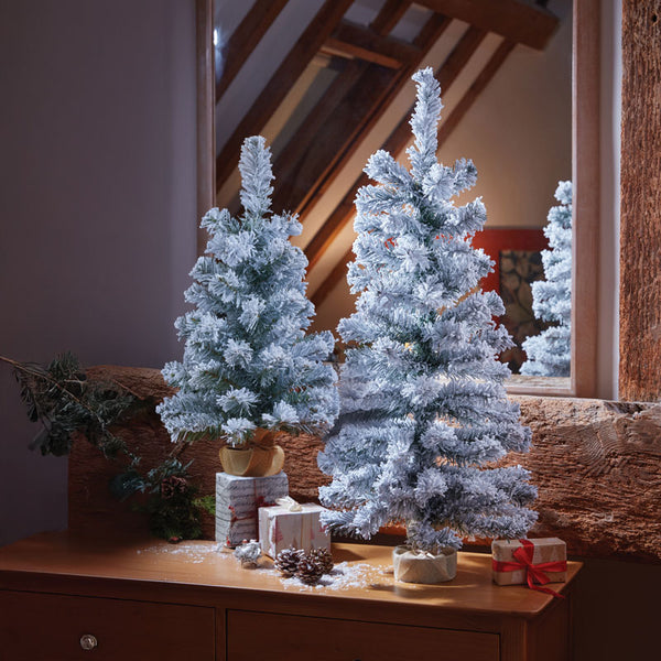 Three Kings Frosty Fir Tree