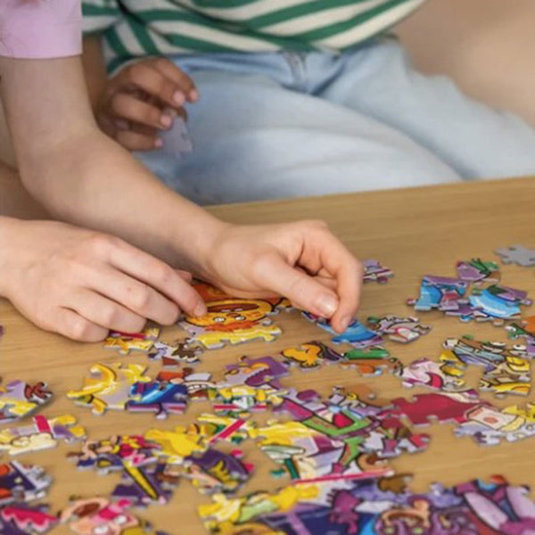 Wasgij Junior 2 - Popcorn Power-Up! 240 Piece Jigsaw Puzzle Lifestyle Cllose Up of Pieces