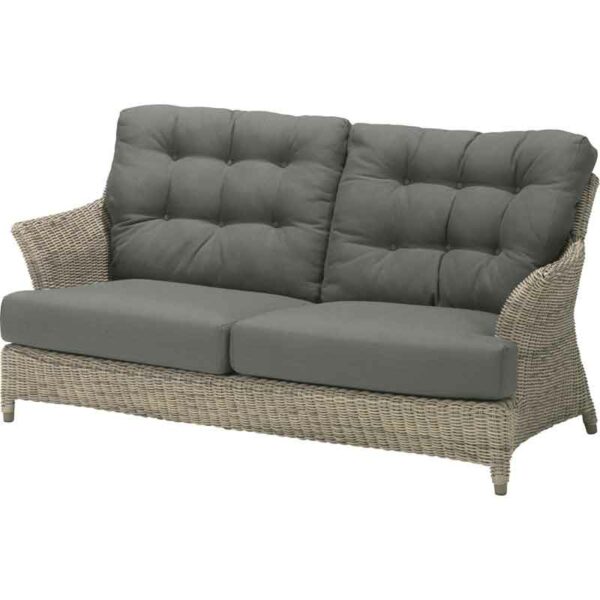 4 Seasons Outdoor Valentine 2 and a half seat plus 4 cushions