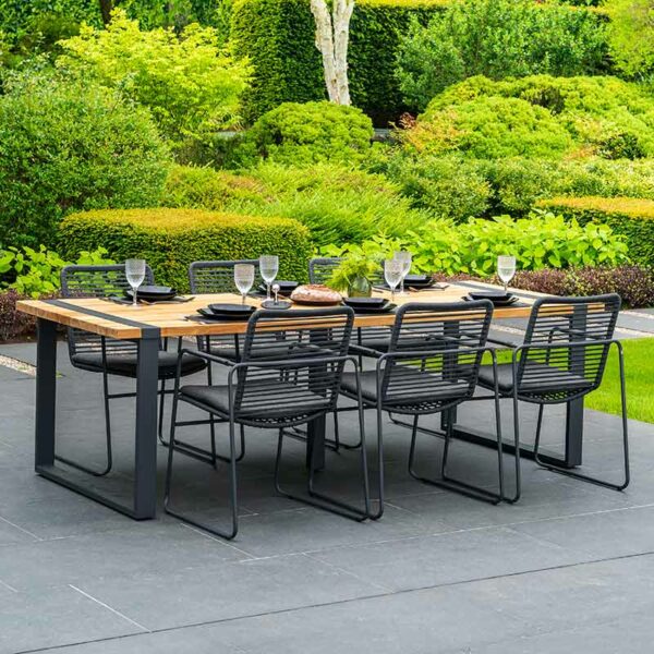 4SO Elba Set with 6 Dining Chairs and Rectangular Alto Table on patio