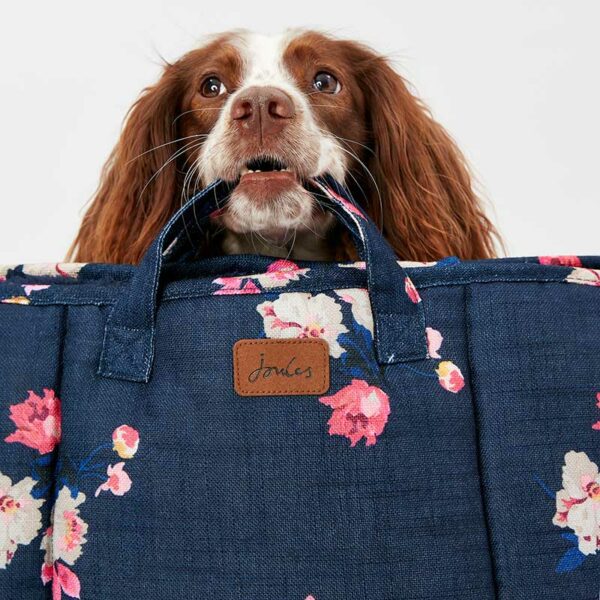 Joules-Floral-Dog-Travel-Mat-2