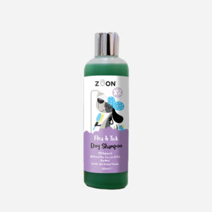 Zoon Flea & Tick Dog Shampoo 300ml packaging shot