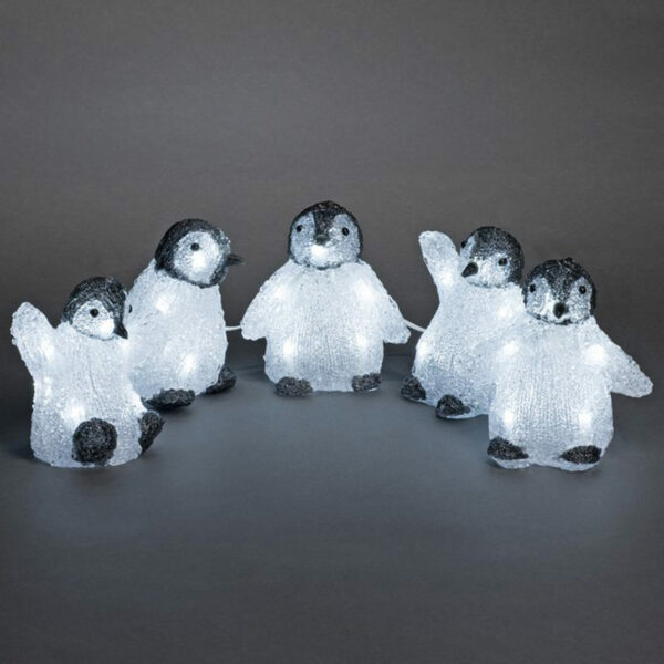 Konstsmide LED 5 Acrylic Baby Penguins - mood image