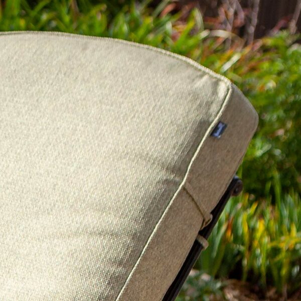 Capri Lounger in Bronze cushion detail